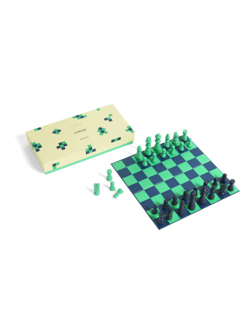 Hay Play Chess | green